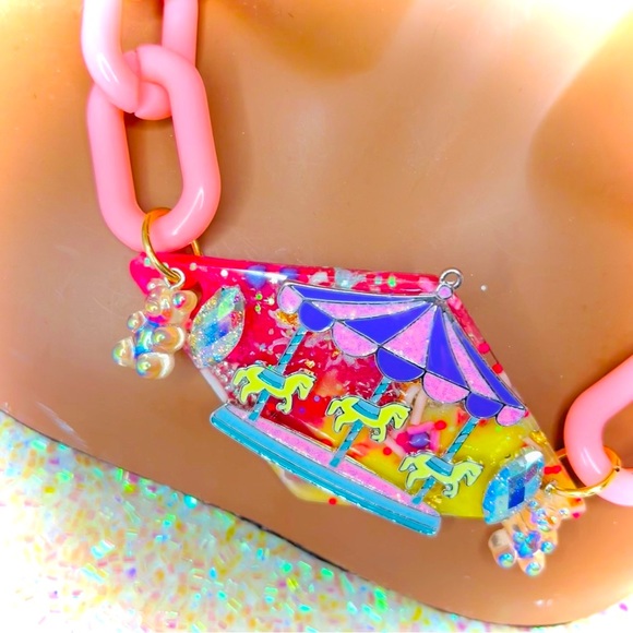 Necklace - Picture 1 of 7